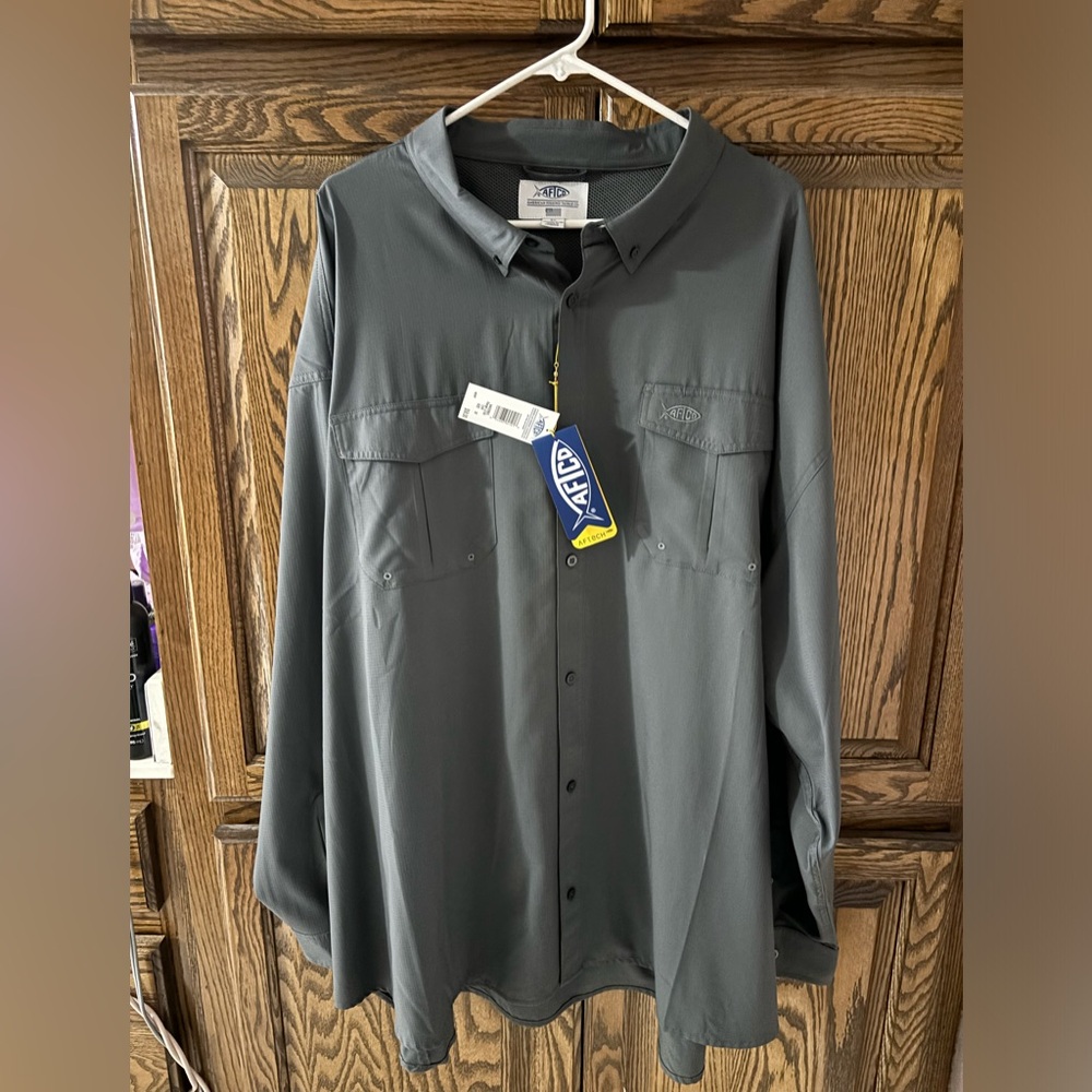 AFTCO Rangle Big Guy Vented
NWT, Button Down Long Sleeve
Fishing Shirt 5XL